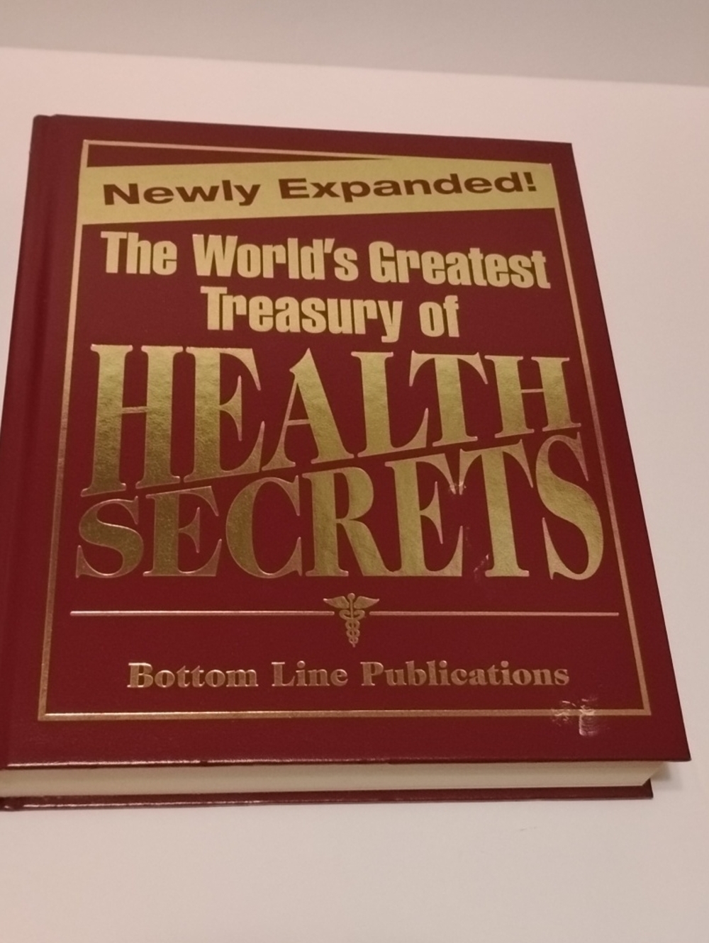 V-002 The World's Greatest Treasury of Health Secrets - Red & Gold Hardcover